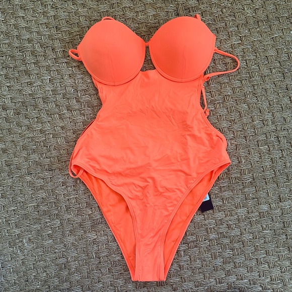 NWT Fashion Nova Neon Orange Cutout Strappy Sexy One Piece Swimsuit 1X - Picture 3 of 9